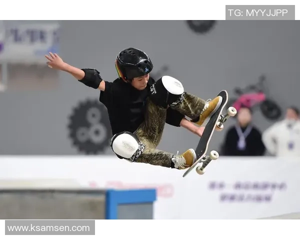 南京滑板队在世界滑板锦标赛中以58分稳居积分榜首位