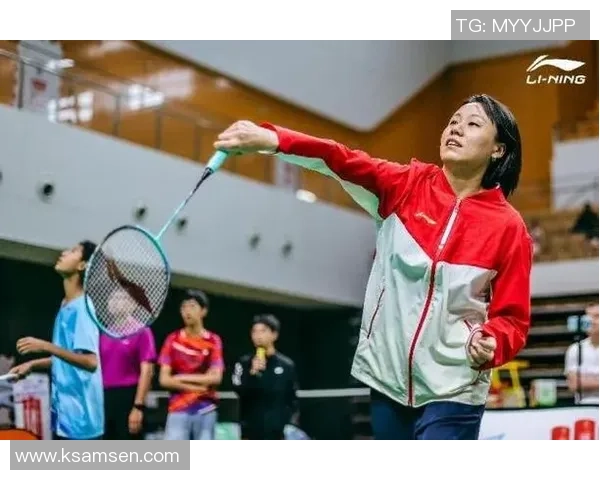 南京羽毛球队在冠军赛中的精彩表现与状态分析