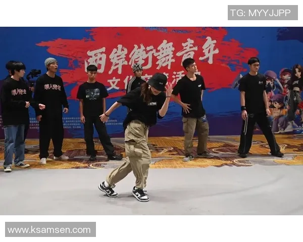 南京街舞队的个人能力揭秘与街舞文化的深度融合探索 南京街舞队的个人能力揭秘与街舞文化的深度融合探索